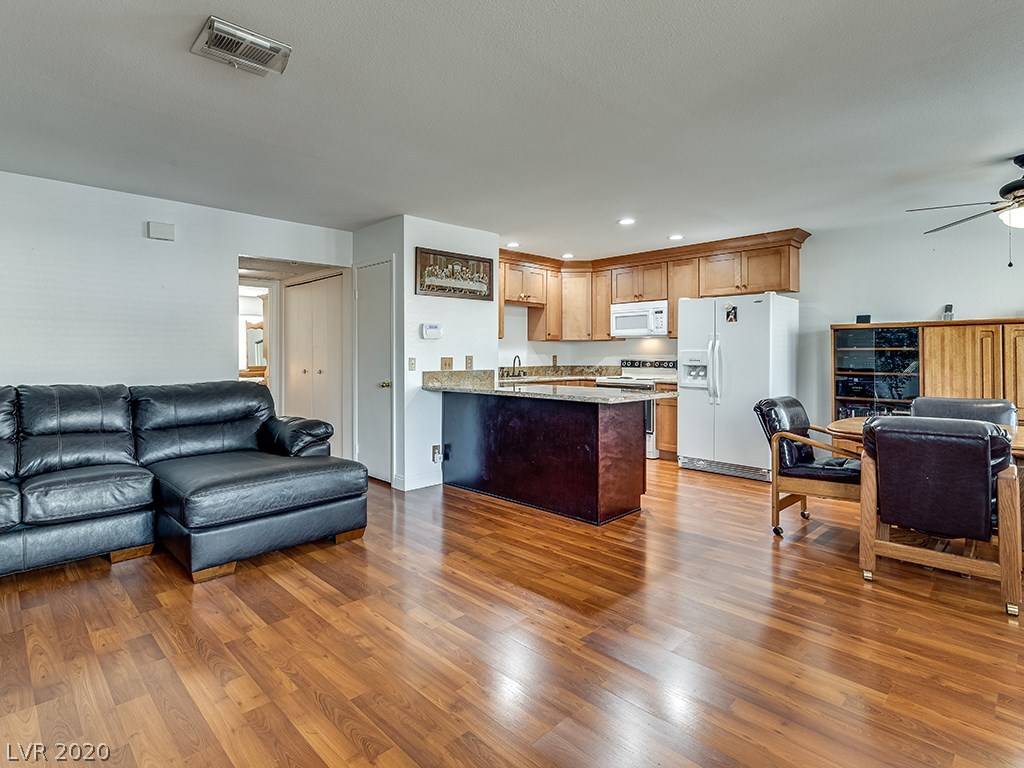 Las Vegas, NV 89128,7944 Calico Vista BLVD #102