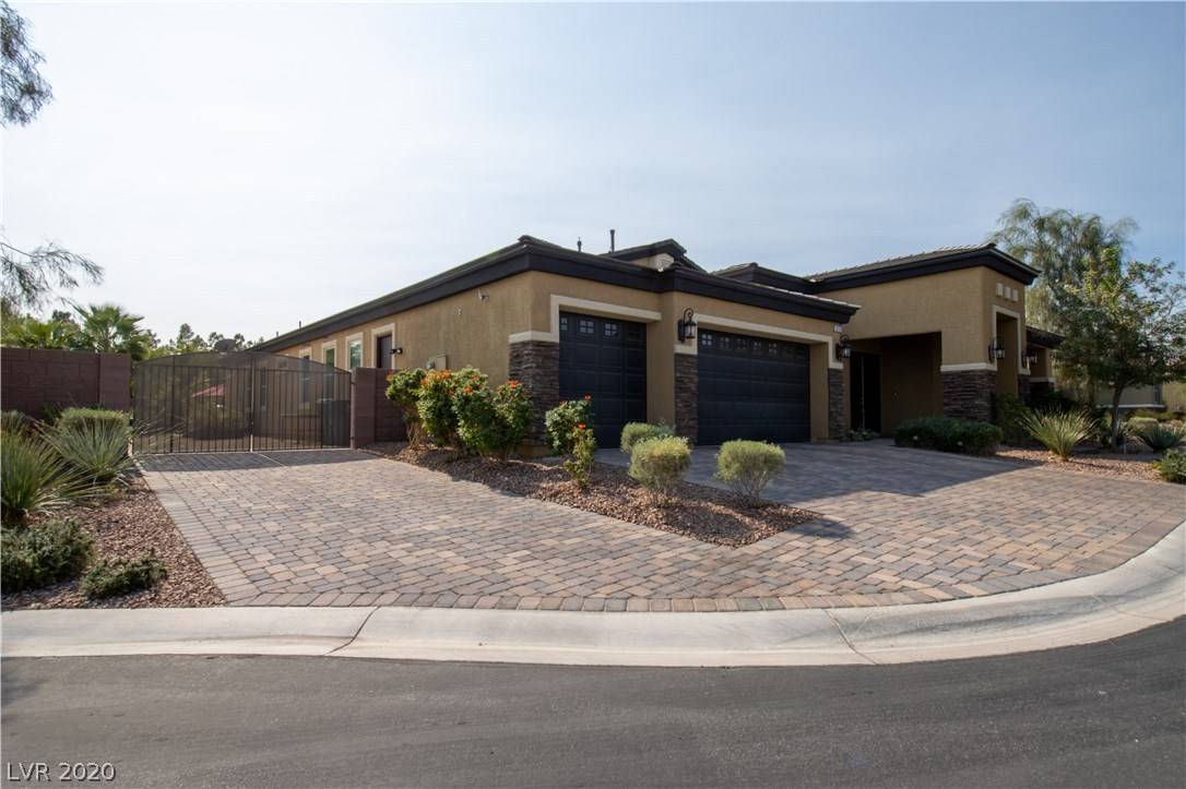 Las Vegas, NV 89149,8733 Kendall Brook CIR