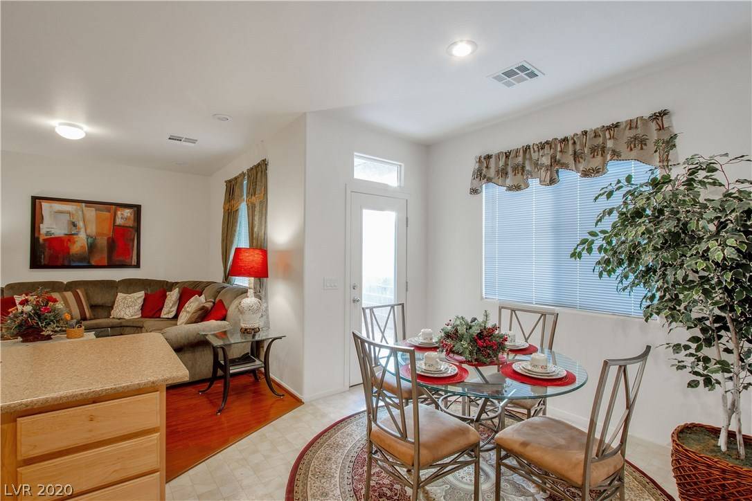 Las Vegas, NV 89139,7350 Padleymor ST