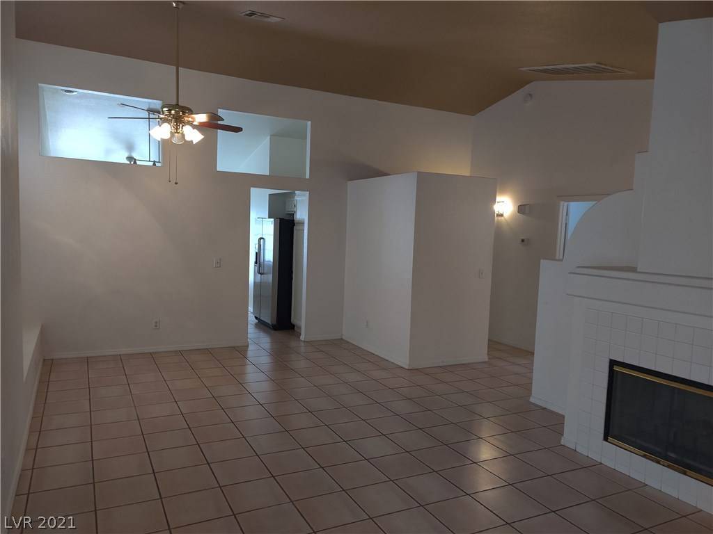 Las Vegas, NV 89142,1867 Raspberry Hill RD