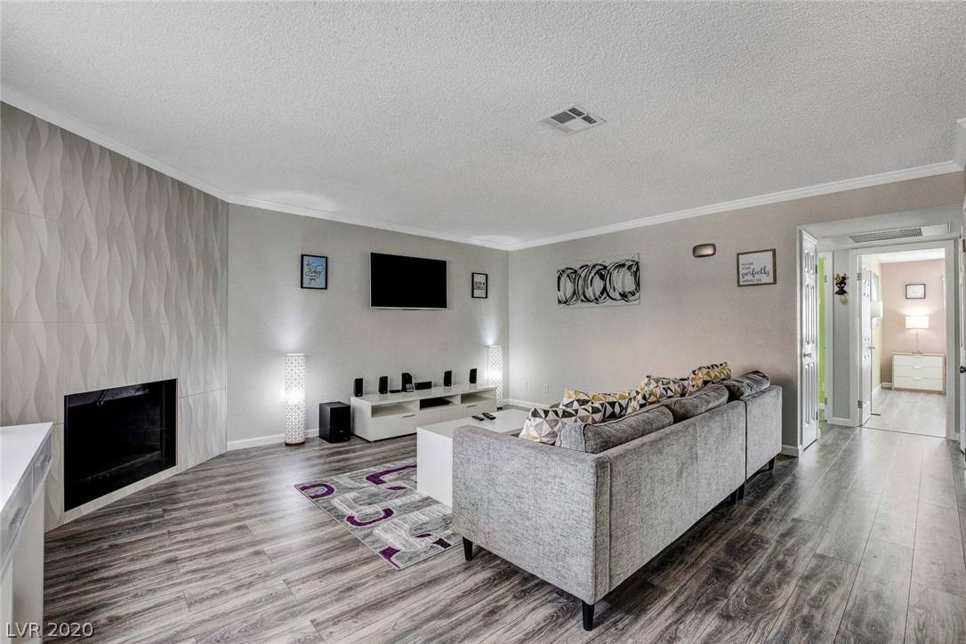 Las Vegas, NV 89128,1101 Buffalo DR #202