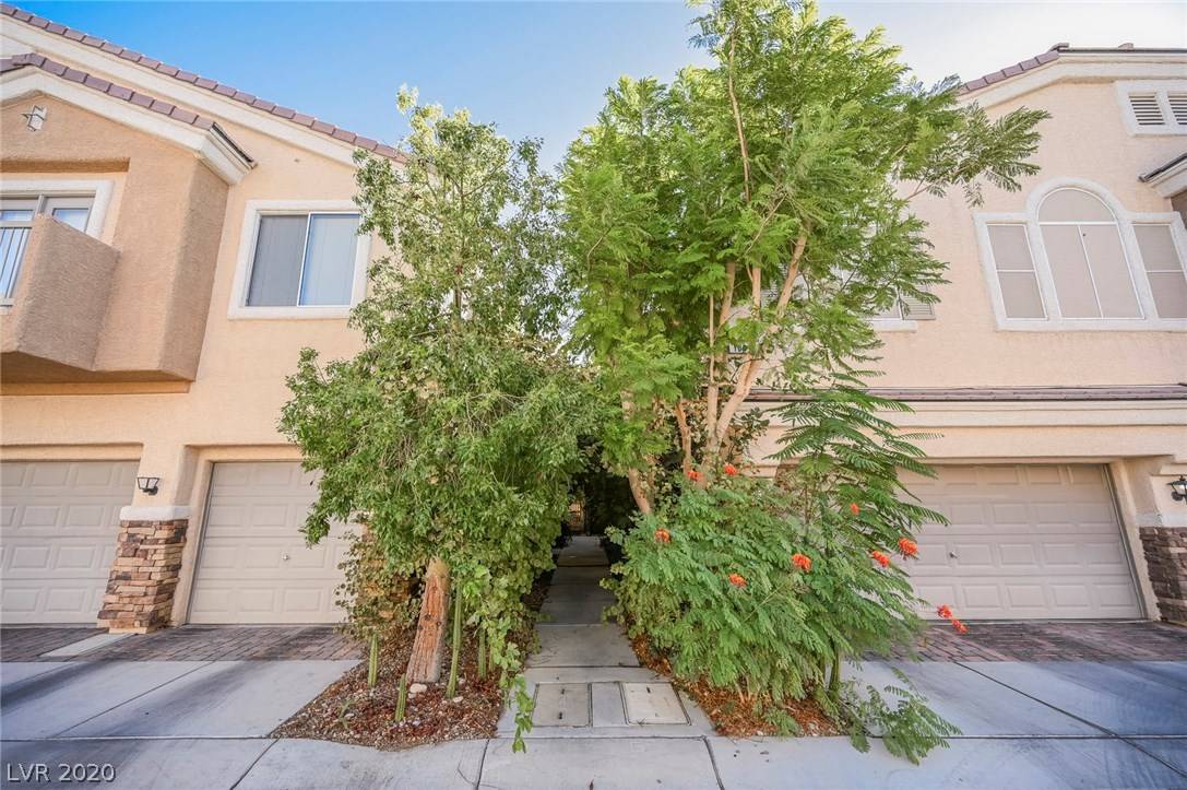 Las Vegas, NV 89149,7144 Cabin Fever ST #102