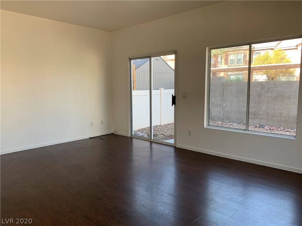 Henderson, NV 89011,6436 Extreme Shear AVE #102