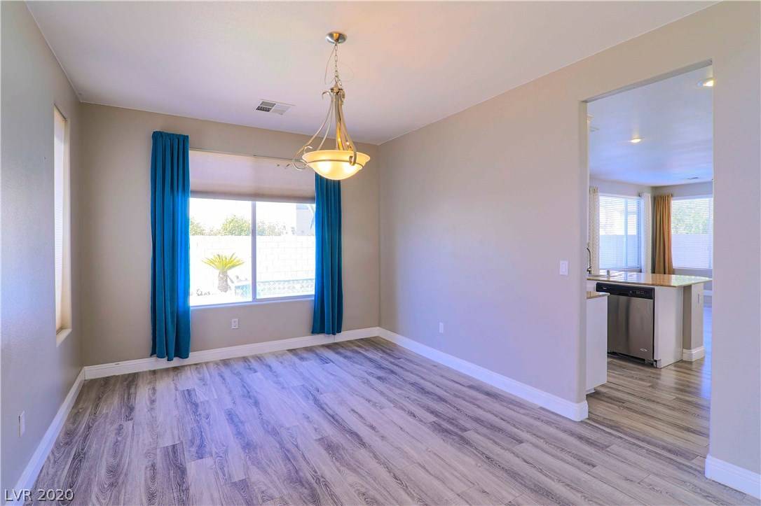 Las Vegas, NV 89148,292 Turtle Peak AVE