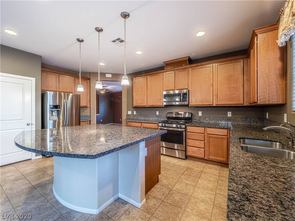 Las Vegas, NV 89148,9634 Lofty Vista AVE