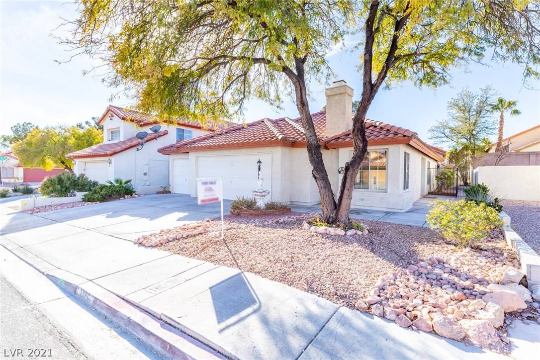 Las Vegas, NV 89117,3321 Surfline DR