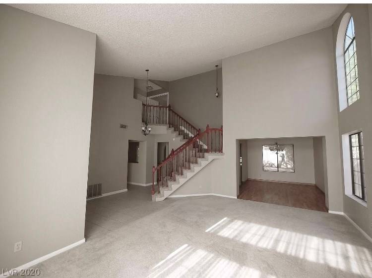 Las Vegas, NV 89117,2916 Whispering Wind DR