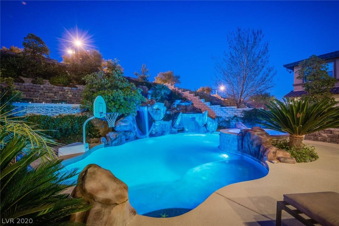 Las Vegas, NV 89138,12106 HIGH COUNTRY LN