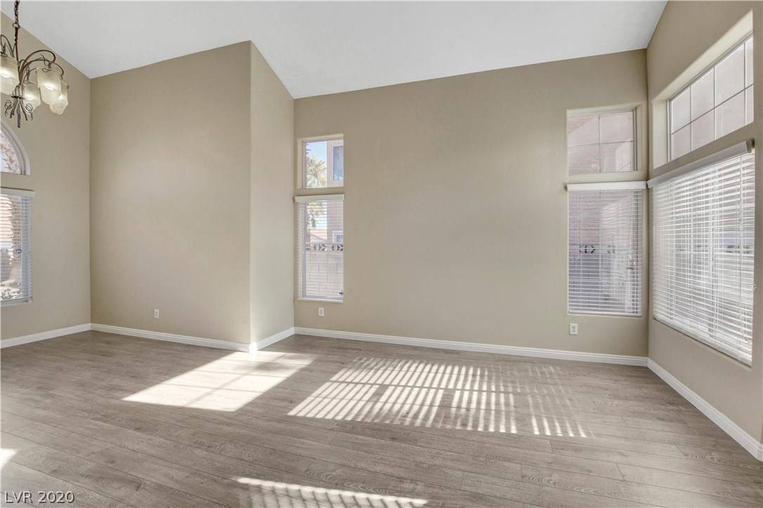 Las Vegas, NV 89128,7608 Cruz Bay CT