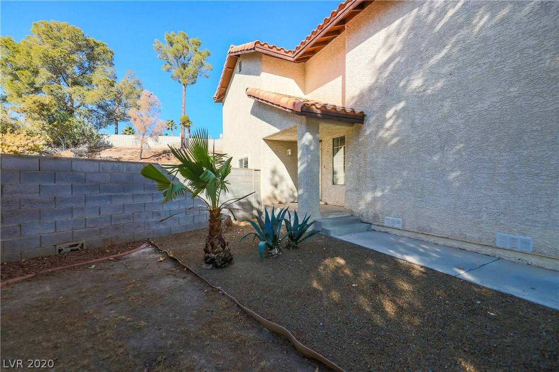 Las Vegas, NV 89117,3157 Mediterranean DR