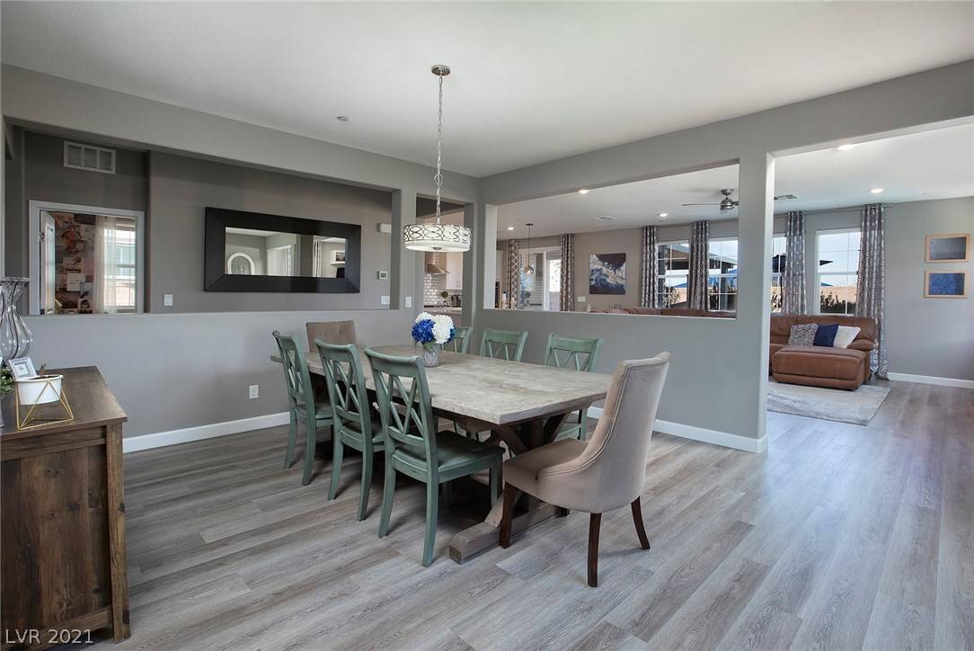 Henderson, NV 89044,3224 Brescia Bank AVE