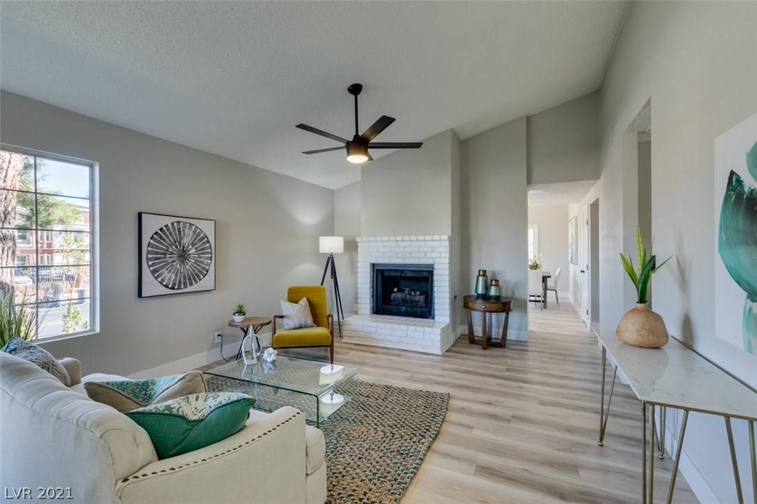 Las Vegas, NV 89128,7001 English Mist CIR