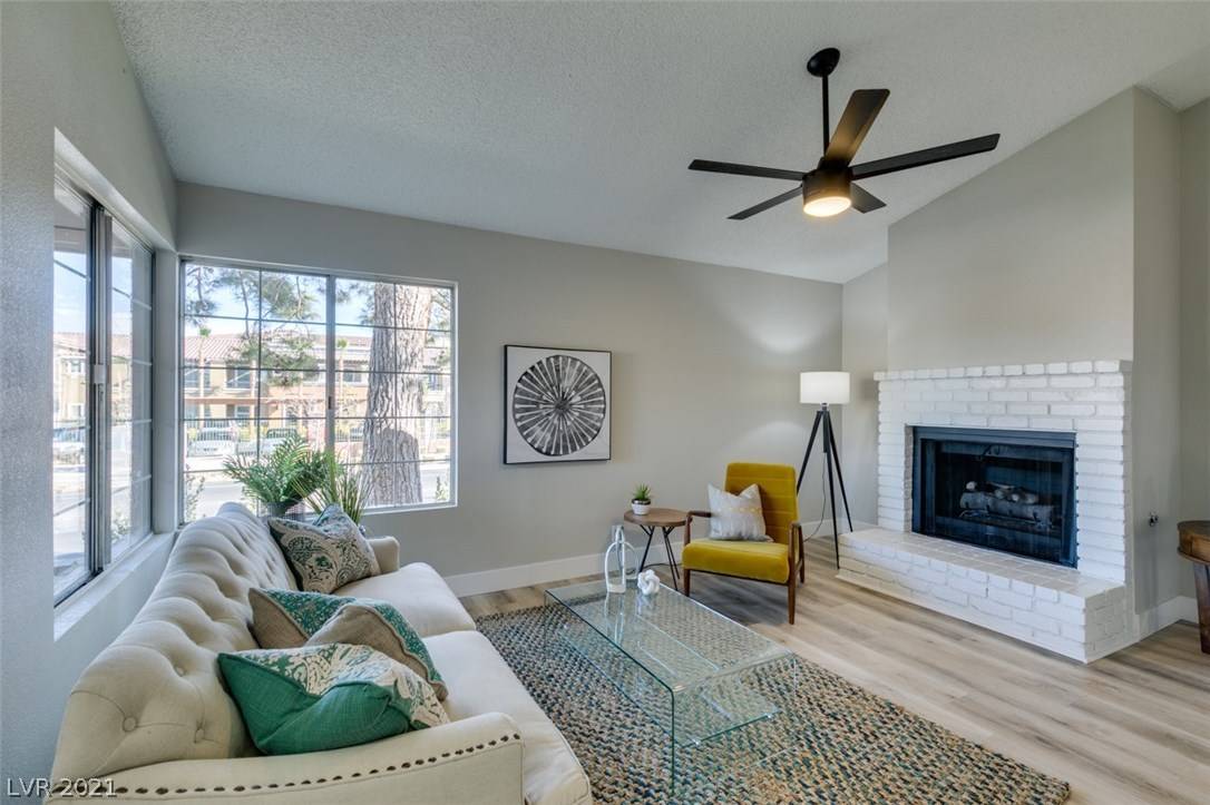 Las Vegas, NV 89128,7001 English Mist CIR