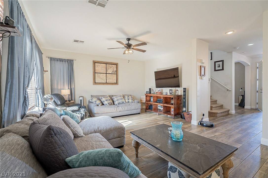 North Las Vegas, NV 89031,17 La Madre WAY