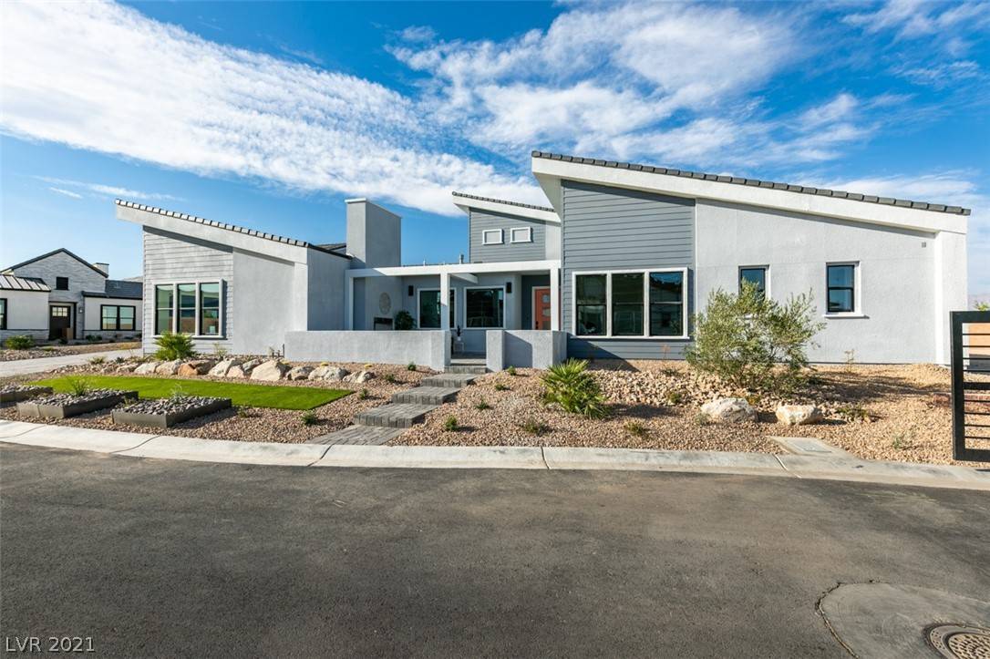 Las Vegas, NV 89129,4345 N Dapple Gray