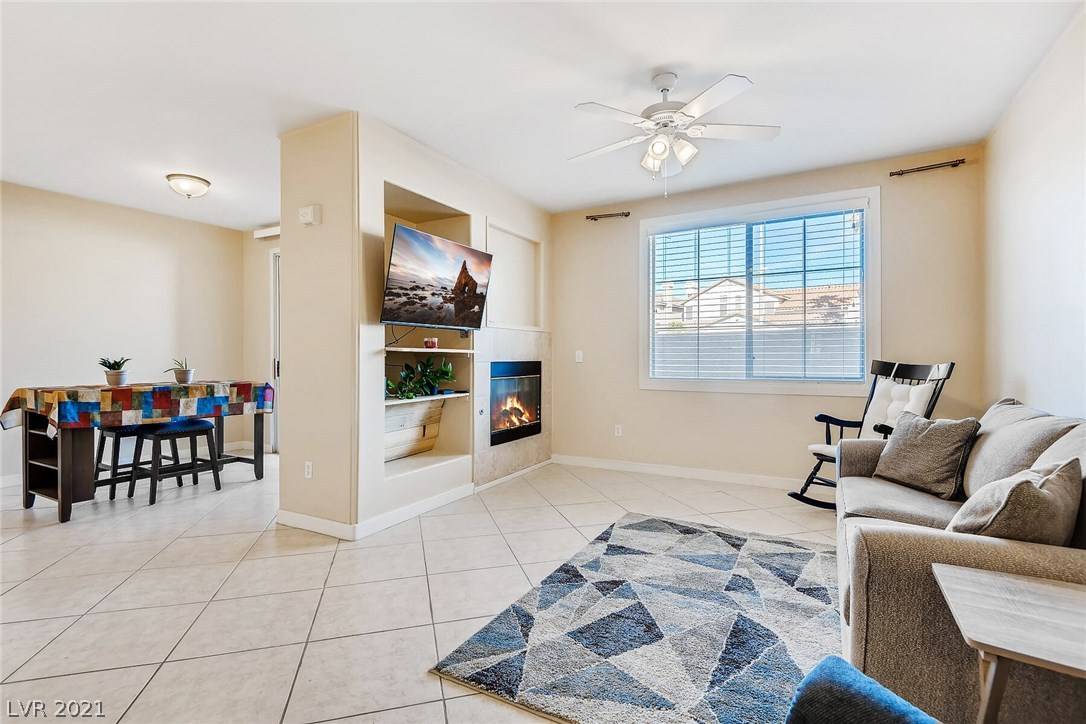 Henderson, NV 89074,2325 Windmill Pkwy #211