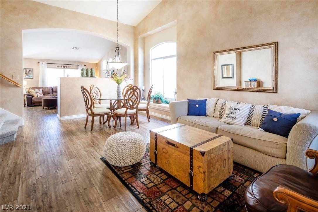 Las Vegas, NV 89117,3358 Wardlaw ST