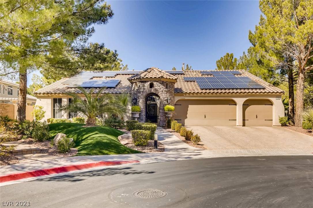 Las Vegas, NV 89141,4196 Balmoral Castle CT