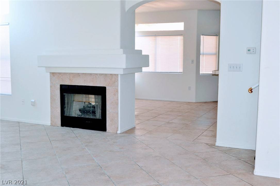 Las Vegas, NV 89108,2700 Trotwood LN