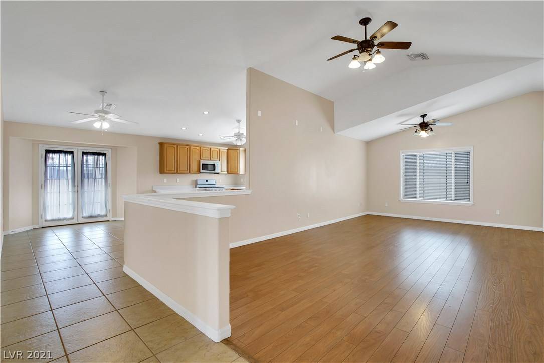 Las Vegas, NV 89130,6276 Desert Haven RD