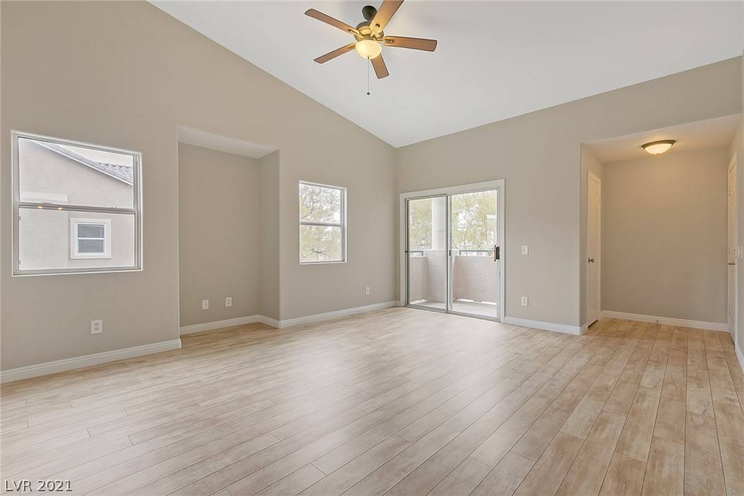 Las Vegas, NV 89117,2153 Jade Creek ST #207