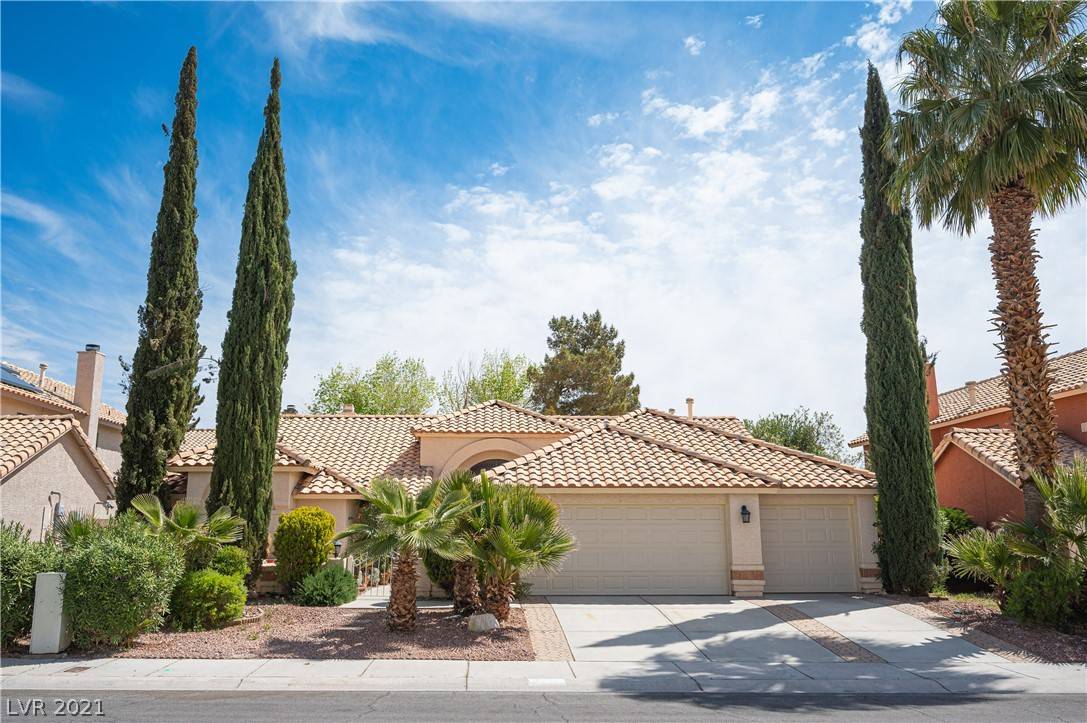 Las Vegas, NV 89117,3140 Pelican Beach DR