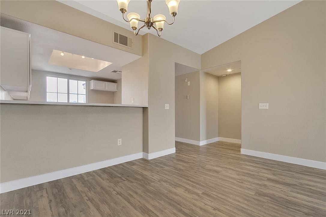 Henderson, NV 89011,833 Aspen Peak LOOP #2624
