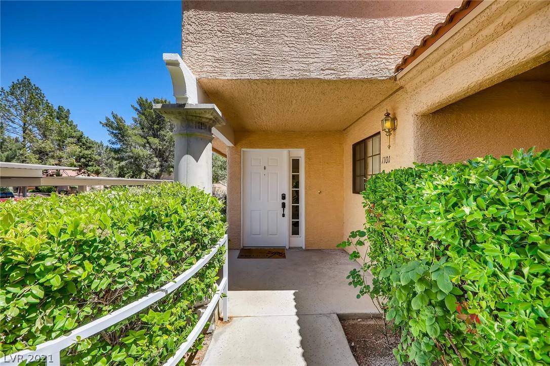 Las Vegas, NV 89102,2851 Valley View BLVD #1101