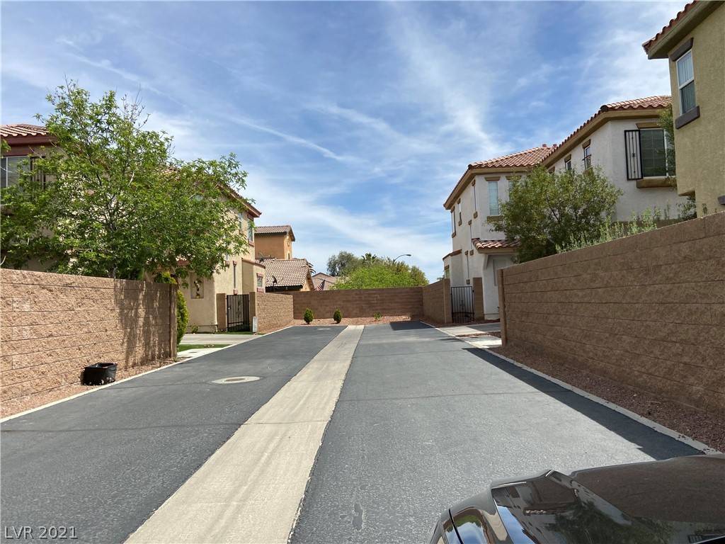 Las Vegas, NV 89141,10668 Allegrini DR