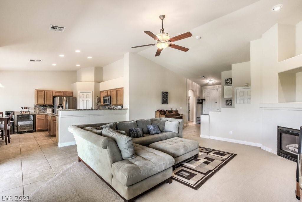 Henderson, NV 89052,2213 Dogwood Ranch AVE