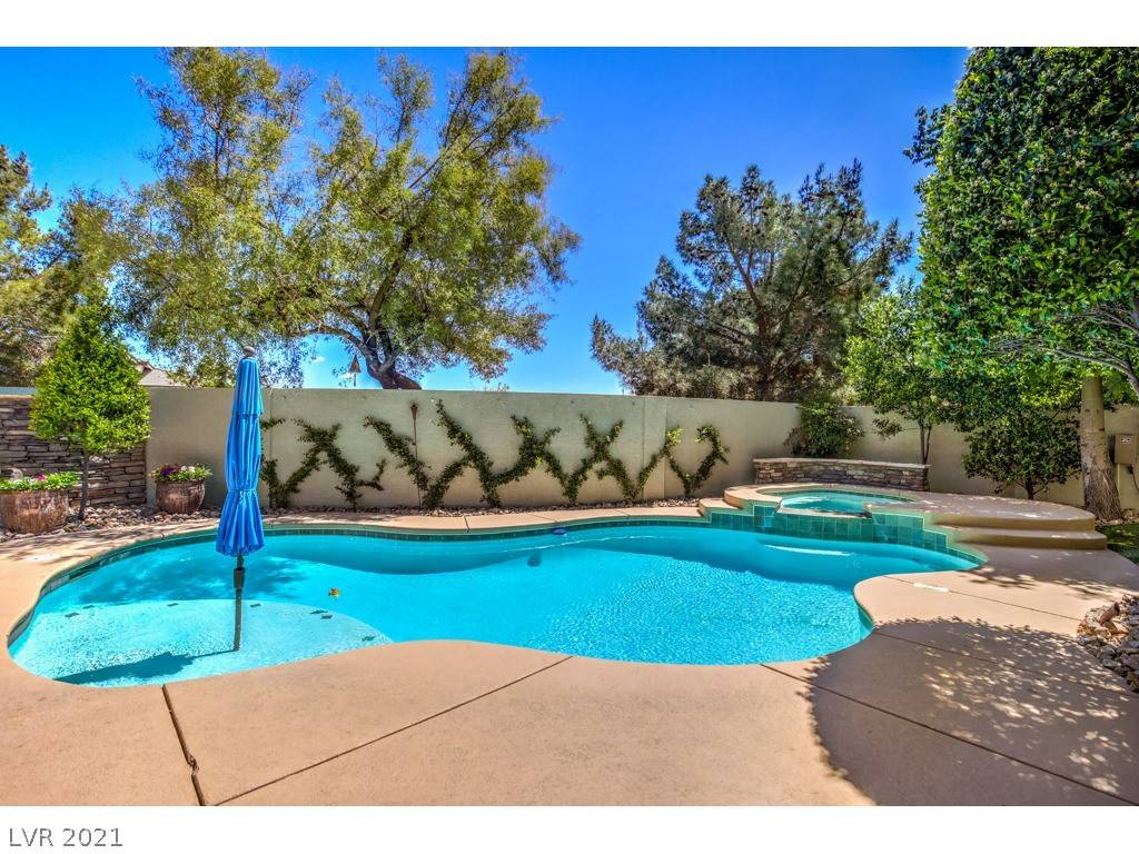 Las Vegas, NV 89144,1012 Emerald Tint CT