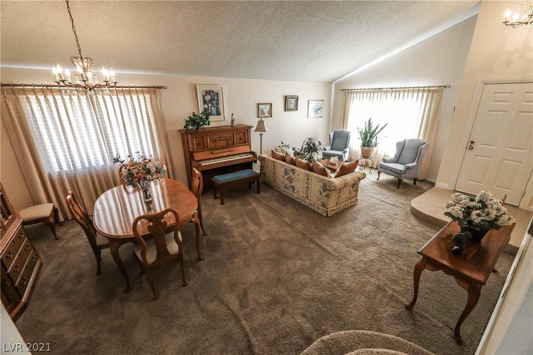 Las Vegas, NV 89110,1039 Bombay CT