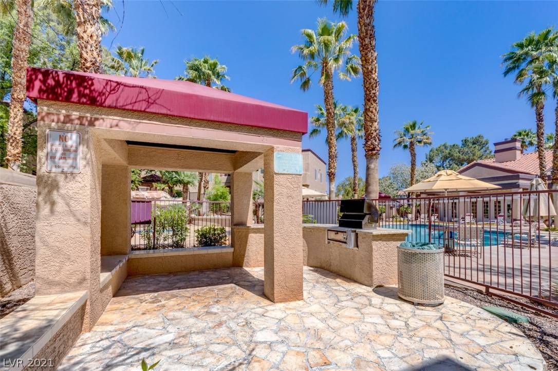 Las Vegas, NV 89117,9325 W Desert Inn RD #203