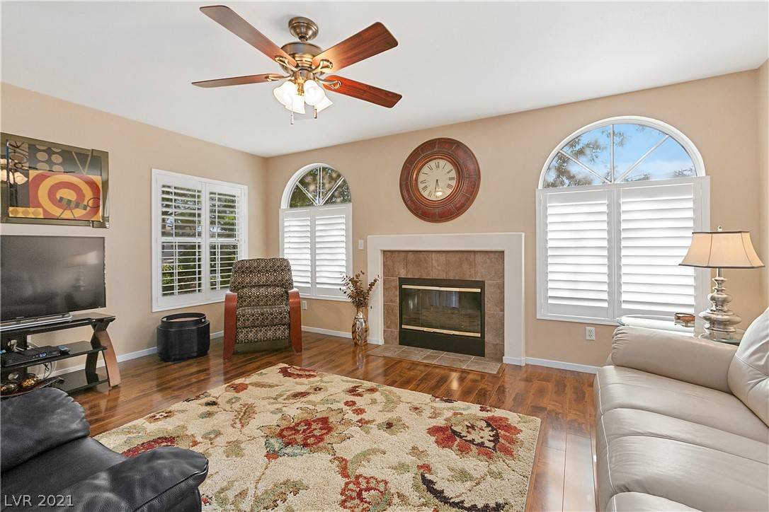 Las Vegas, NV 89183,10180 Tree Bark ST
