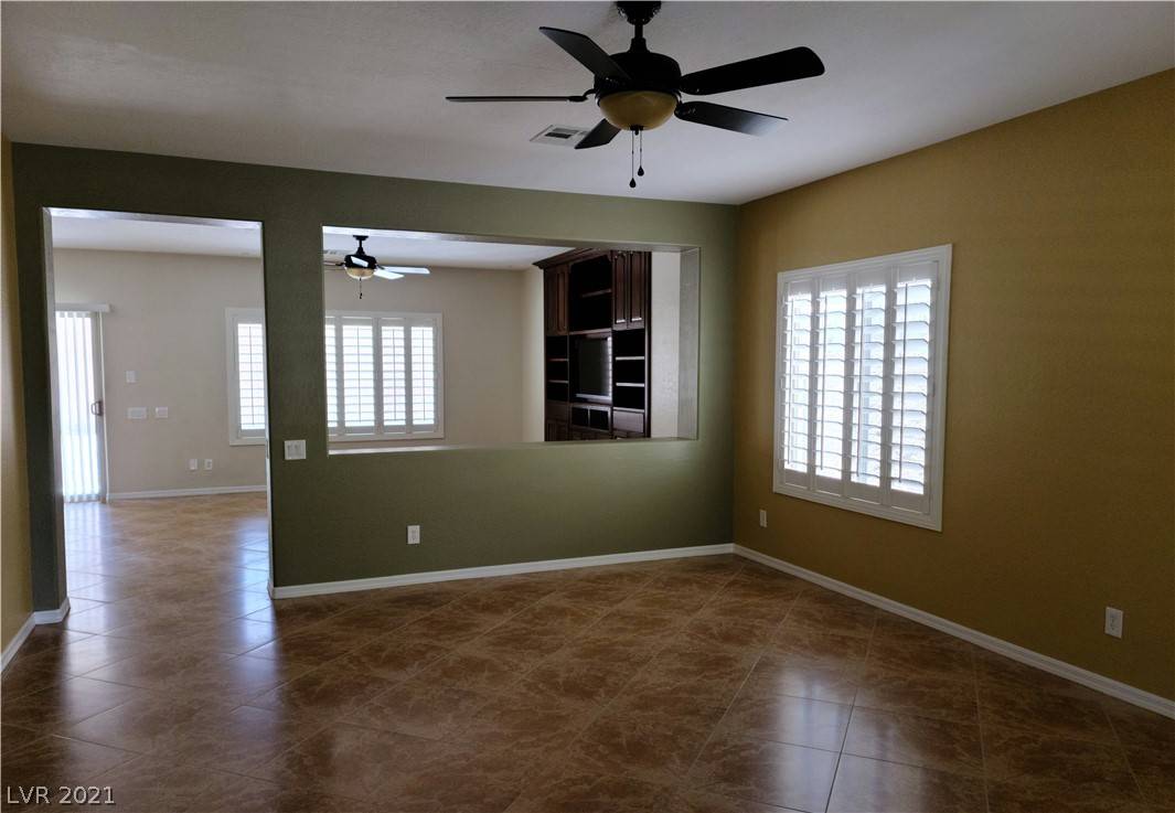 Henderson, NV 89002,1025 Boundary Line ST