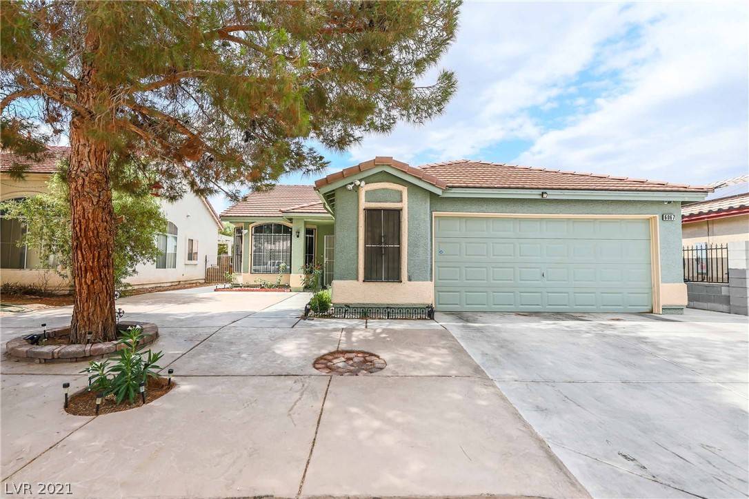 Las Vegas, NV 89142,6067 Golden Nectar WAY