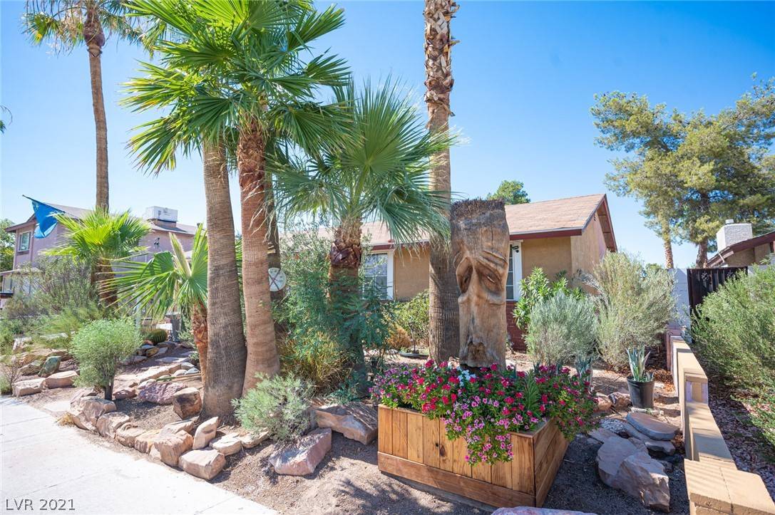 Las Vegas, NV 89104,3952 Manford CIR