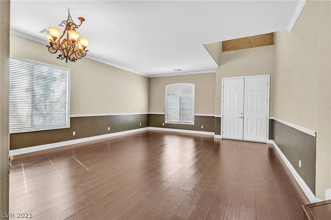 Henderson, NV 89052,2729 Laguna Seca AVE