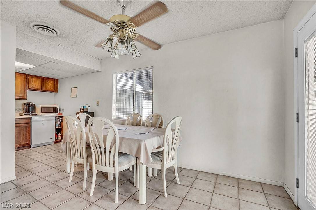 Las Vegas, NV 89108,6317 Anza LN