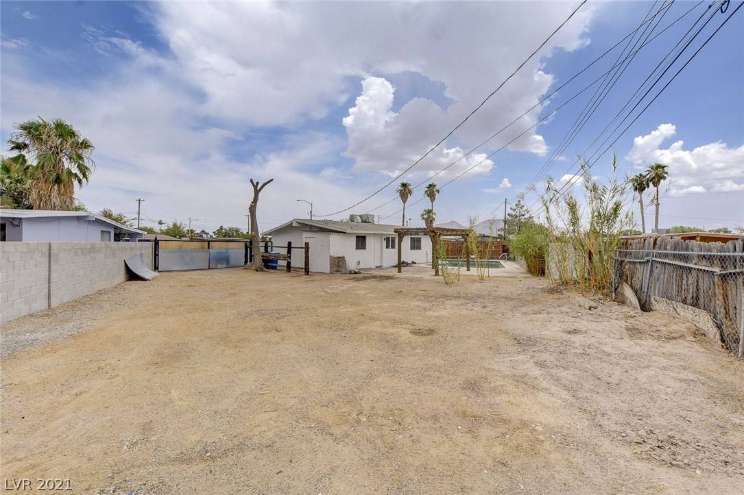 Las Vegas, NV 89101,3216 Contesa CIR