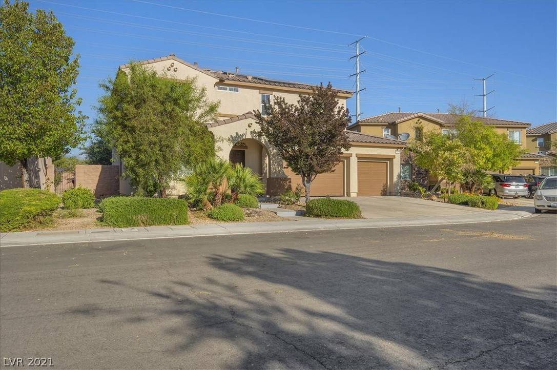 North Las Vegas, NV 89085,8127 Cowboy Springs ST