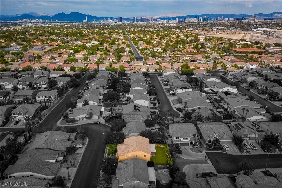 Las Vegas, NV 89117,7975 Lapis Harbor AVE