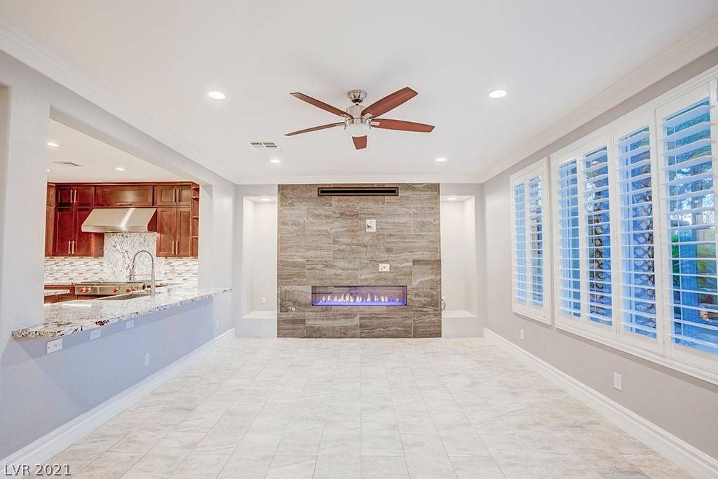 Henderson, NV 89052,2943 Genova CT