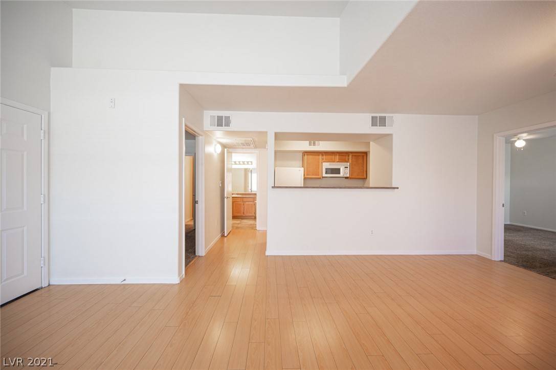 Henderson, NV 89074,45 Maleena Mesa ST #327
