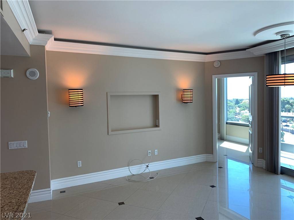 Las Vegas, NV 89109,322 Karen #604