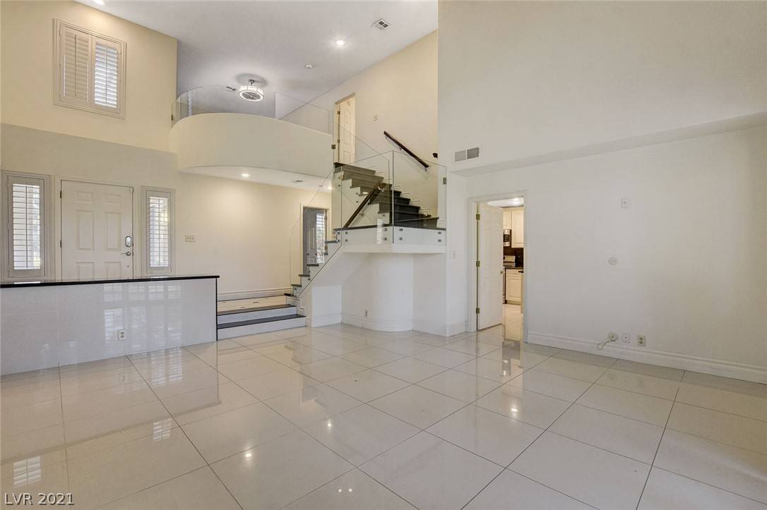 Las Vegas, NV 89113,4903 Jeremy DR