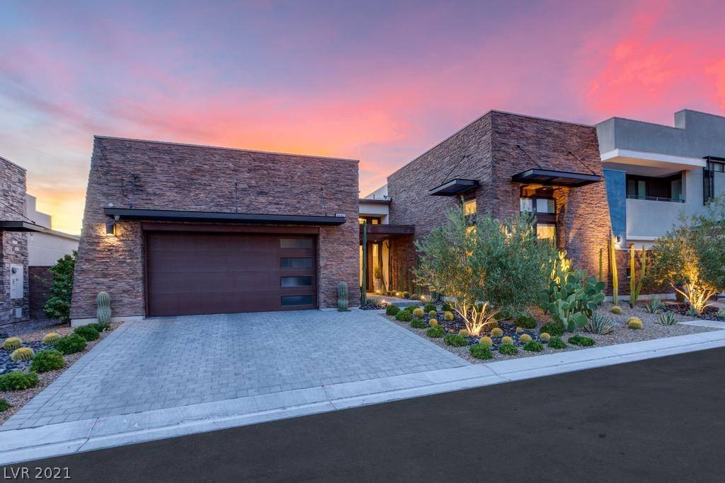 Henderson, NV 89052,2196 Overlook Canyon LN