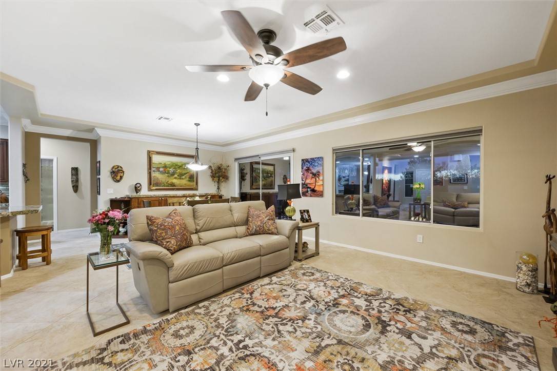 Henderson, NV 89052,2309 Fox Hills DR