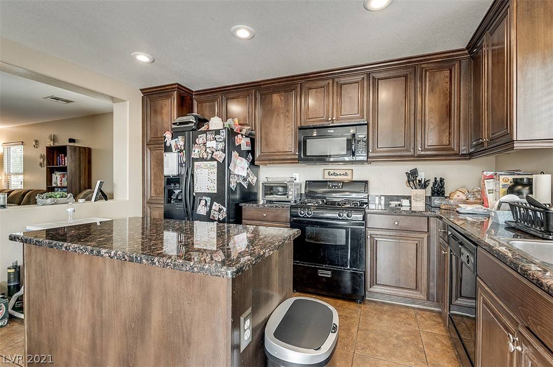 Las Vegas, NV 89183,12042 Snow Bank ST