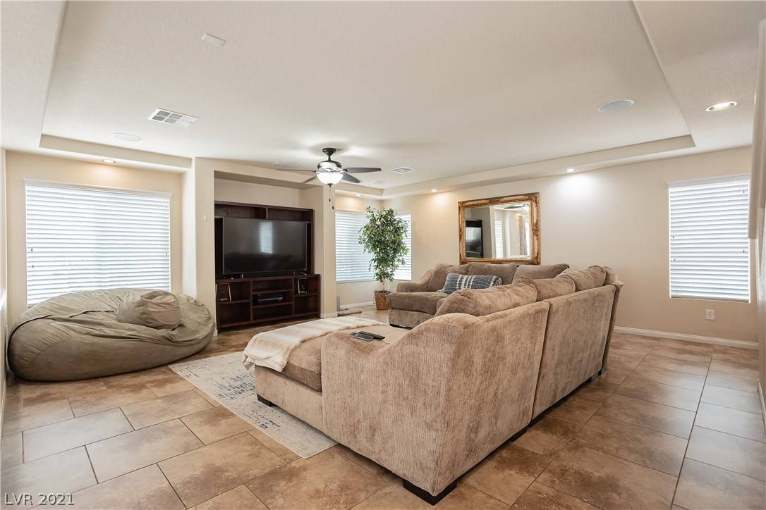 Henderson, NV 89052,1137 Sax Fifth AVE